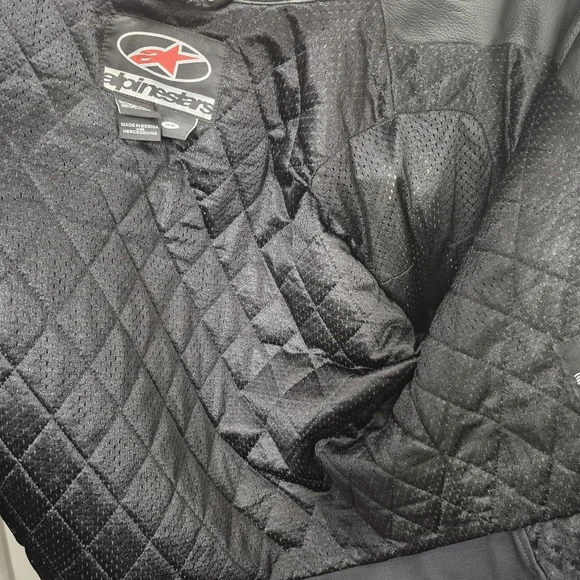 Alpinestars Motorcycle Jacket - Picture 6 of 6